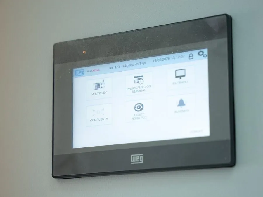 Pantalla de operación de una estación de bombeo con las funciones de control